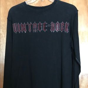 Mens long sleeve Blk T, Vintage Rock in red beads